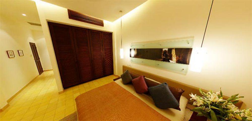 Fcc Phnom Penh Boutique Hotel Екстериор снимка